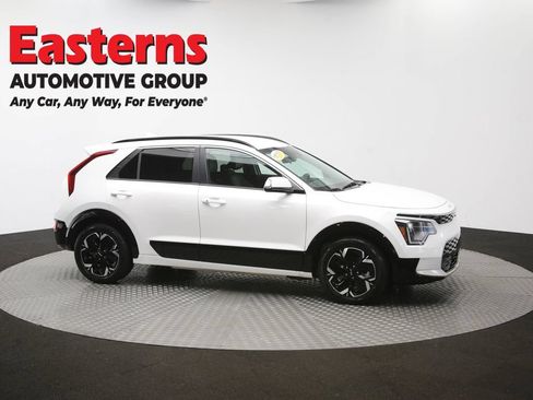 Used 2023 Kia Niro Wind w/ Wind Preserve Package FWD image 46