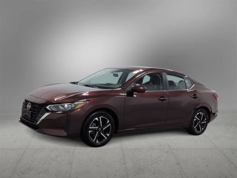 Used 2025 Nissan Sentra SV image 4