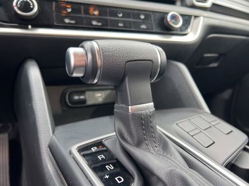 Used 2024 Kia Sportage LX image 20