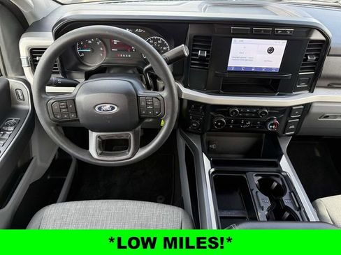 Used 2024 Ford F250 XLT w/ FX4 Off-Road Package image 5