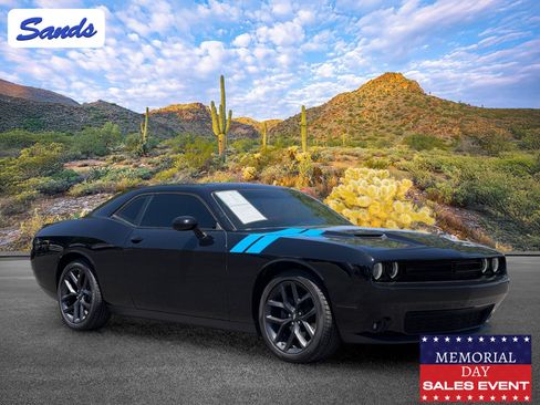 Used 2020 Dodge Challenger SXT w/ Blacktop Package RWD image 1
