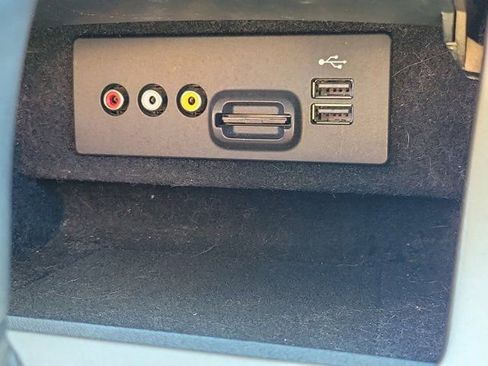 Used 2013 Lincoln MKX FWD image 31