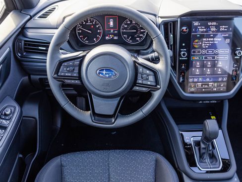 New 2025 Subaru Forester Premium image 28