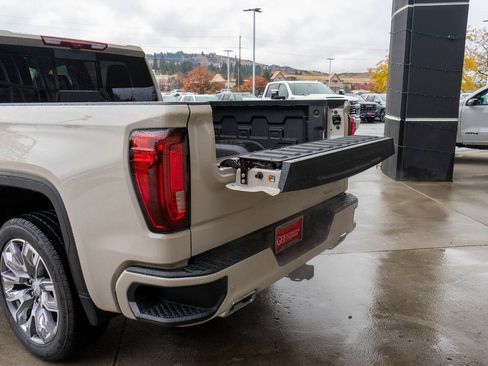 New 2026 GMC Sierra 1500 Denali w/ Denali Reserve Package image 33