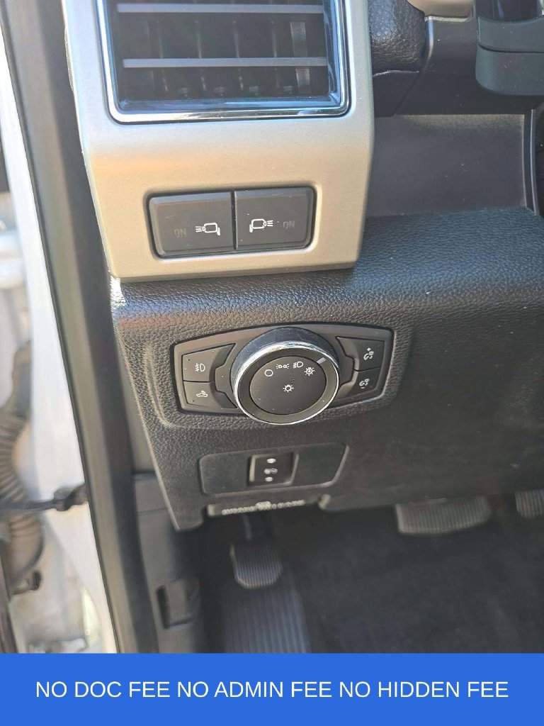Used 2021 Ford F250 Lariat w/ Lariat Value Package AWD/4WD image 6