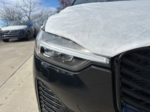 New 2026 Volvo XC60 B5 Plus w/ Protection Package Premier image 10