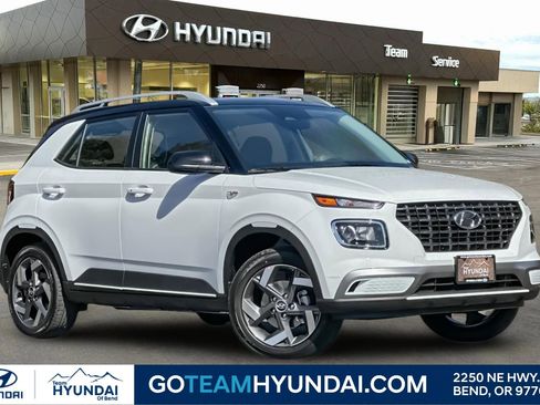 New 2026 Hyundai Venue SEL FWD image 1