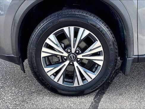 Certified 2023 Nissan Rogue SV AWD/4WD image 7