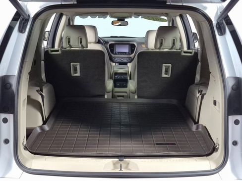 Used 2017 GMC Acadia Denali w/ Technology Package image 25