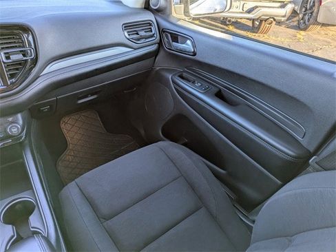 Used 2021 Dodge Durango SXT image 19