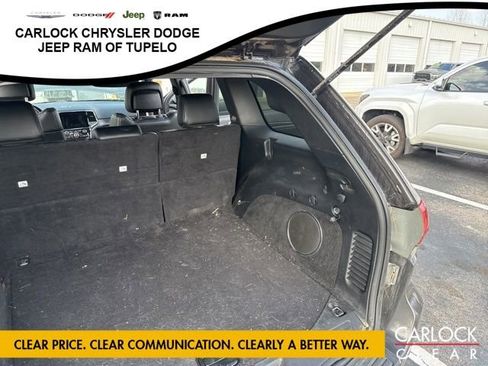 Used 2019 Jeep Grand Cherokee Laredo w/ Laredo X Package image 26