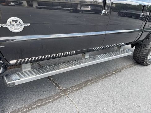 Used 2014 Ford F250 Lariat w/ Chrome Package AWD/4WD image 38
