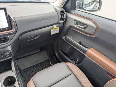 New 2026 Ford Bronco Sport Outer Banks AWD/4WD image 17