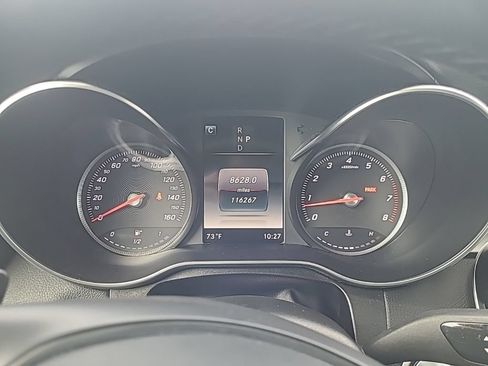 Used 2018 Mercedes-Benz GLC 300 4MATIC image 23