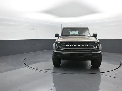 New 2026 Ford Bronco 4-Door w/ Sasquatch Package AWD/4WD image 4