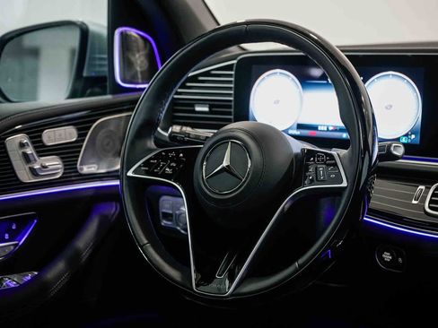 Used 2025 Mercedes-Benz Maybach GLS 600 Maybach GLS 600 image 15