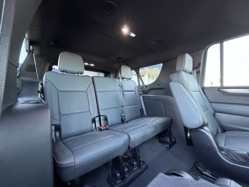 Used 2025 GMC Yukon XL AT4 w/ Premium Trailering Package image 28