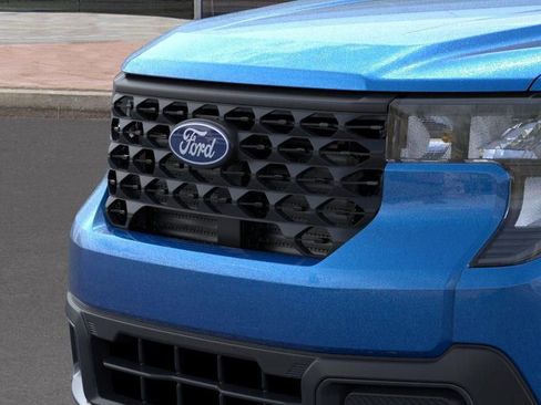 New 2025 Ford Maverick XLT w/ Equipment Group 302A image 18