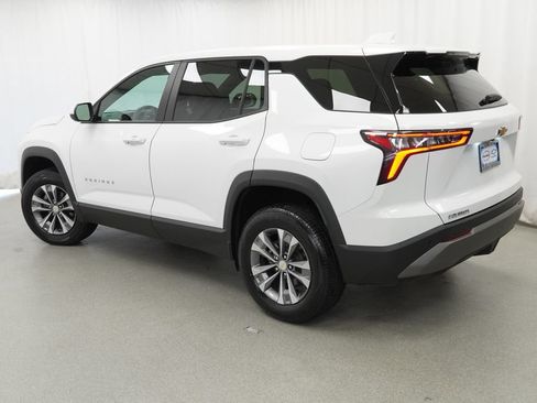 Certified 2025 Chevrolet Equinox LT FWD image 6