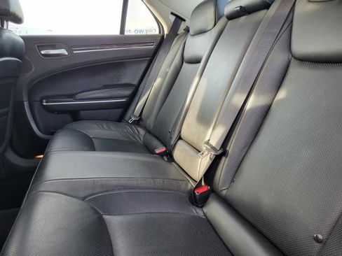 Used 2023 Chrysler 300 Touring L w/ Popular Equipment Group image 9