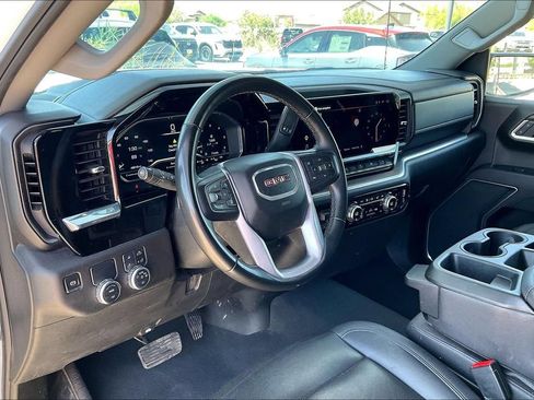 Used 2025 GMC Sierra 1500 SLT RWD image 13