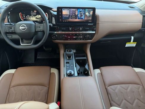 New 2026 Nissan Pathfinder Platinum w/ Cargo Package image 29