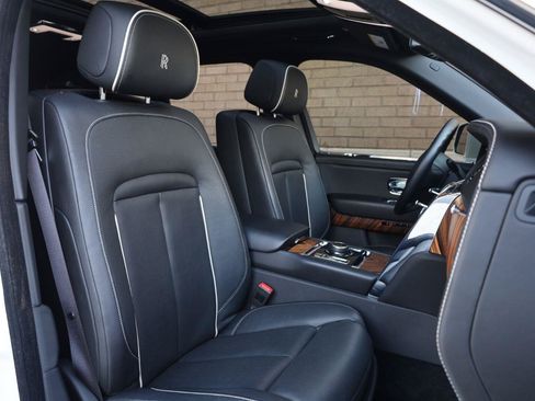 Used 2019 Rolls-Royce Cullinan AWD/4WD image 39