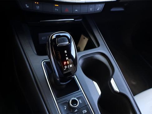 Used 2024 Cadillac XT4 Sport image 27