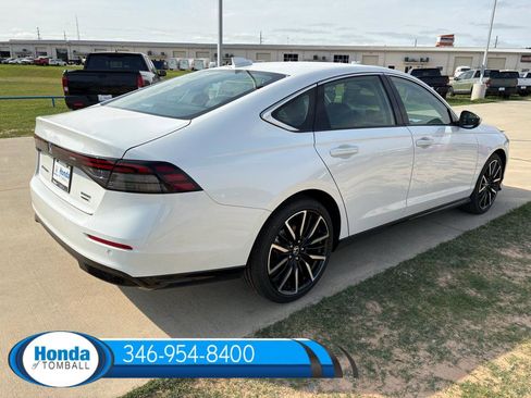 New 2026 Honda Accord Hybrid Touring image 16