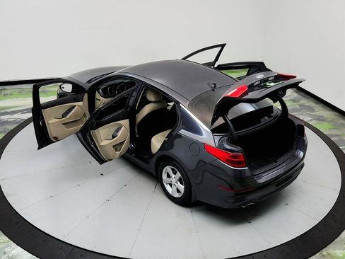 Used 2015 Kia Optima LX FWD image 37