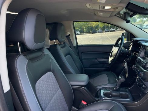 Used 2016 Chevrolet Colorado Z71 AWD/4WD image 30