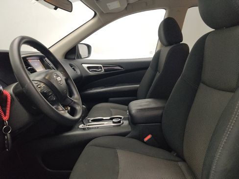 Used 2019 Nissan Pathfinder S AWD/4WD image 17