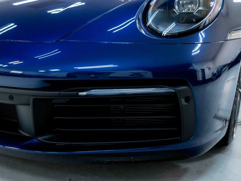 Used 2022 Porsche 911 Carrera S image 13