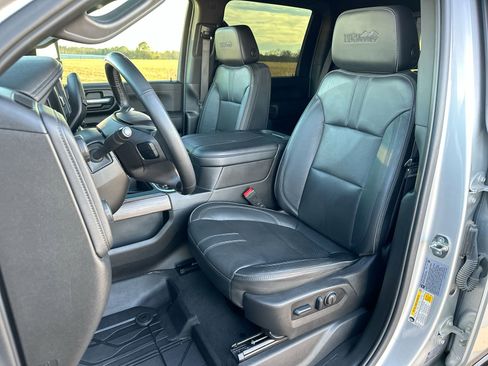 Used 2023 Chevrolet Silverado 3500 High Country w/ Safety Package II image 11