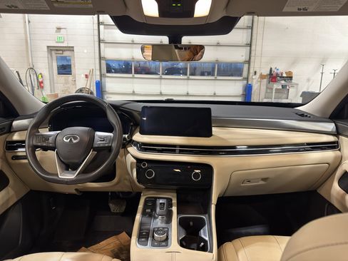 Used 2024 INFINITI QX60 Luxe image 19