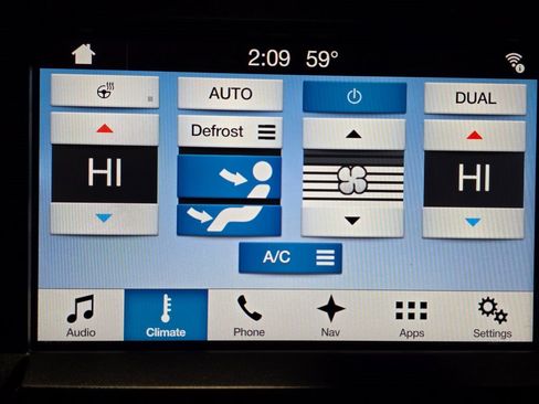 Used 2018 Ford F150 Lariat w/ Equipment Group 502A Luxury image 37