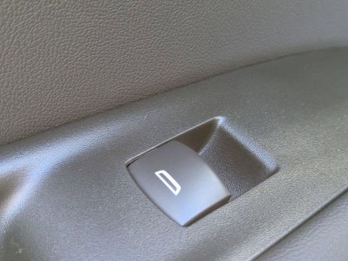 New 2026 Chevrolet Blazer LT image 23