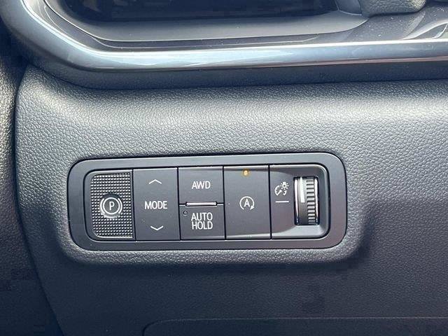 New 2027 GMC Terrain AT4 w/ Convenience Package III AWD/4WD image 23