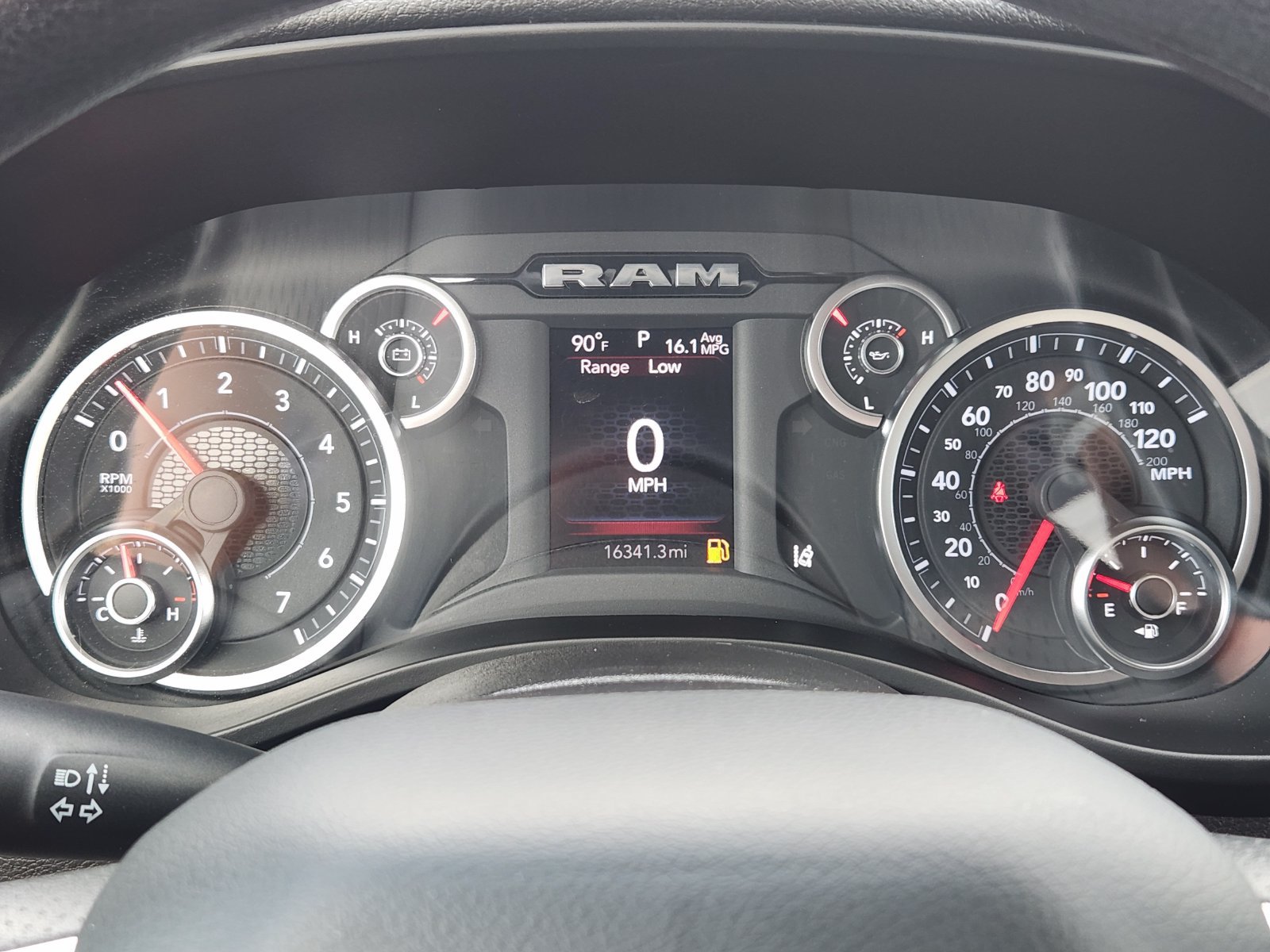Used 2025 RAM 1500 Big Horn RWD image 25