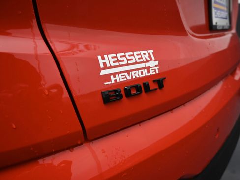 New 2027 Chevrolet Bolt RS w/ Technology Package FWD image 35