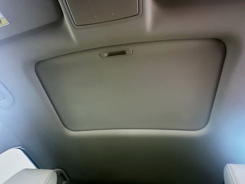 Used 2020 Acura MDX SH-AWD image 25