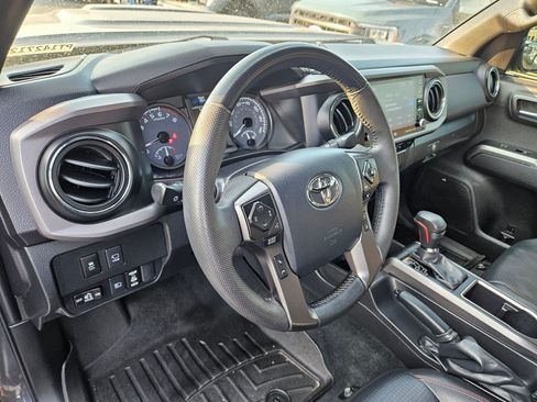 Used 2023 Toyota Tacoma TRD Pro AWD/4WD image 16