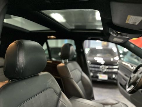 Used 2017 Mercedes-Benz GLE 350 4MATIC image 36