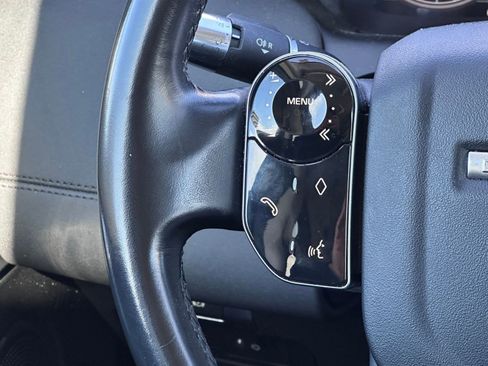 Used 2020 Land Rover Discovery Sport SE image 16