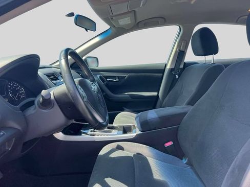 Used 2014 Nissan Altima 2.5 SV FWD image 11