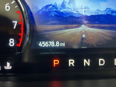 Used 2023 Ford Explorer XLT w/ Equipment Group 202A image 2