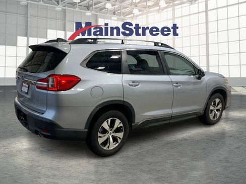 Used 2019 Subaru Ascent Premium image 5
