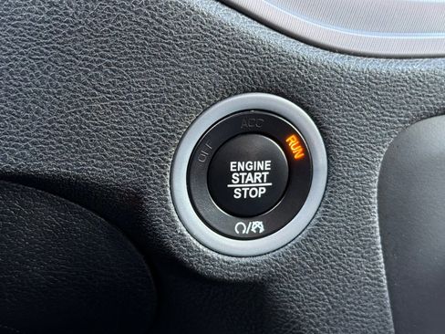 Used 2023 Dodge Charger SXT image 20