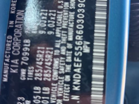 Certified 2024 Kia EV9 GT-Line AWD/4WD image 28