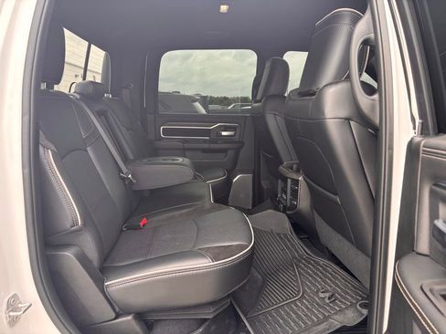 Used 2026 RAM 3500 Laramie AWD/4WD image 14